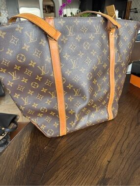 Louis‎ Vuitton Brown Monogram Canvas Tote Bag with vachette straps